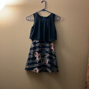 Girls navy blue dresss size 6.